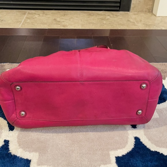 🔥COACH🔥 Shoulder Handbag - Picture 5 of 9